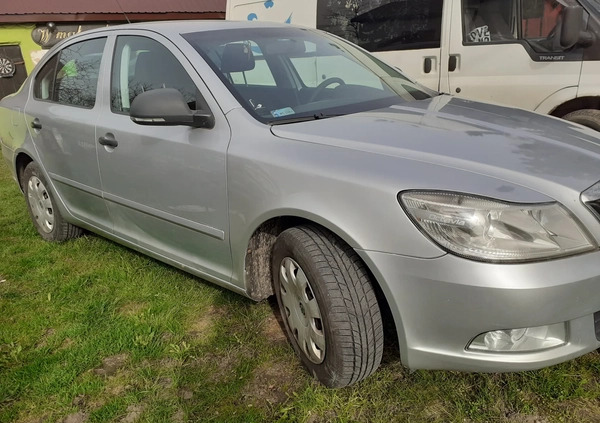Skoda Octavia cena 14900 przebieg: 277000, rok produkcji 2011 z Grodzisk Mazowiecki małe 46